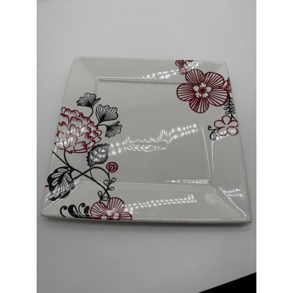 Coventry Everette Square Porcelain dinner Plate Red Black Floral White 10 n